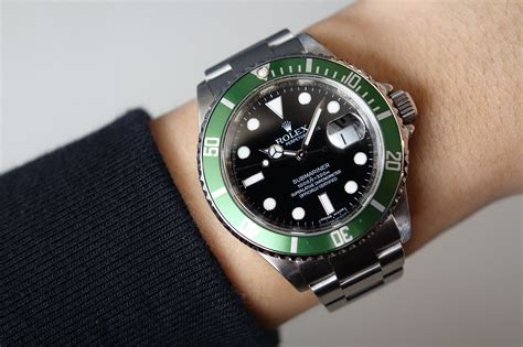 rolex kermit rehaut